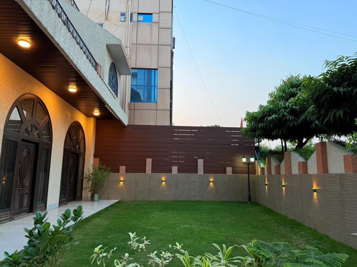 Palm Mansion By Palm Leisure Stays Jaipur Buitenkant foto